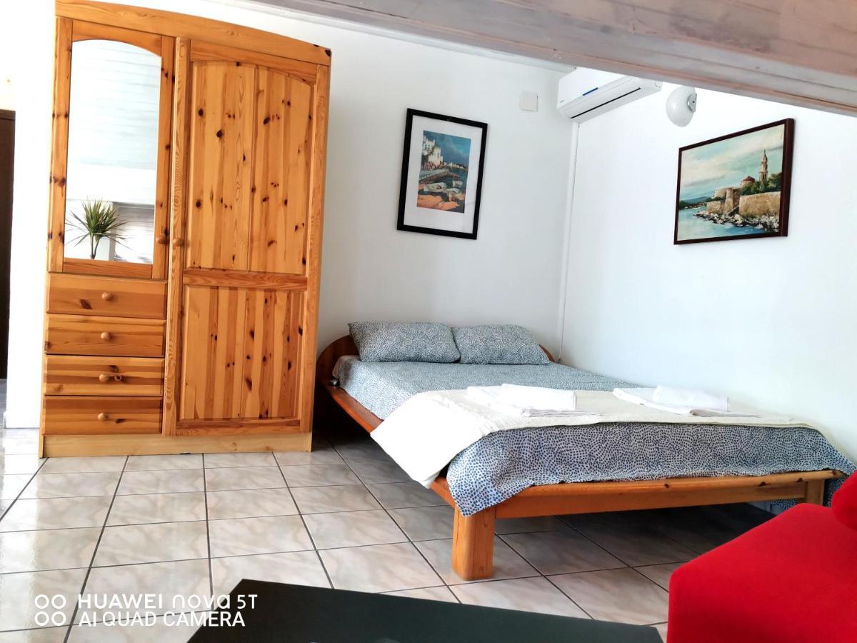 Albert Apartaments Krk คิร์ก ภายนอก รูปภาพ